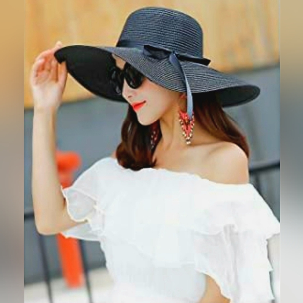 Wide Brim Floppy Straw Hat With Belt